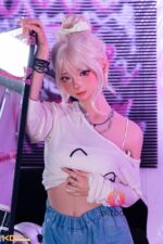 SHEDOLL 158cm Cカップ 江小棠（Jiangxiaotang）2.0ヘッド 口開閉＆口腔模擬付き 可愛い お団子ヘア シリコンラブドール 小麦色肌 - 画像 (4)